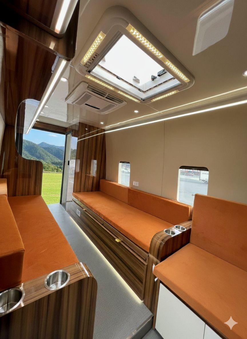 Xe Nhà Ở Di Động Gaz Mobihome Tại Tp.HCM – Lựa Chọn Được Doanh Nghiệp Công Trình Tin Dùng 2 Khu làm việc trong xe